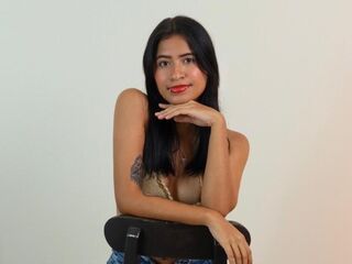 Nicolefoxe